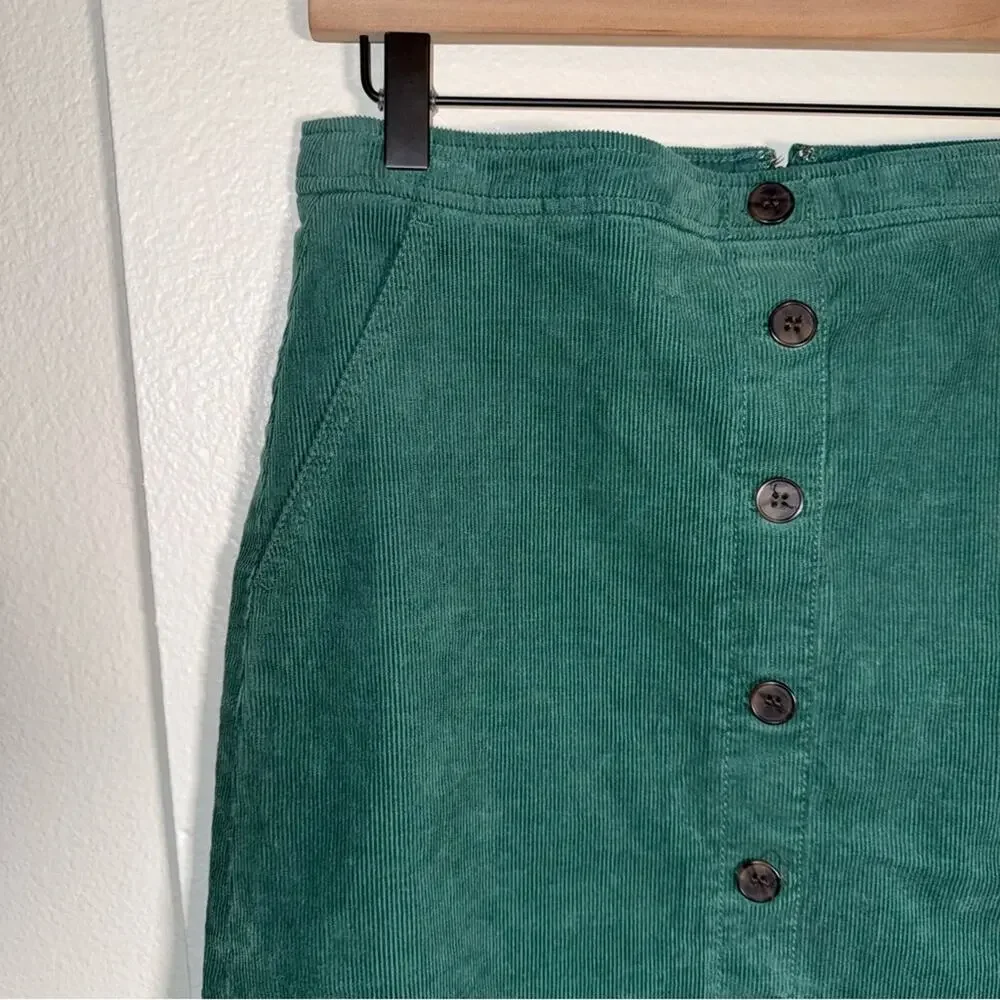 J. CREW preppy corduroy full button 90s style mini skirt 4